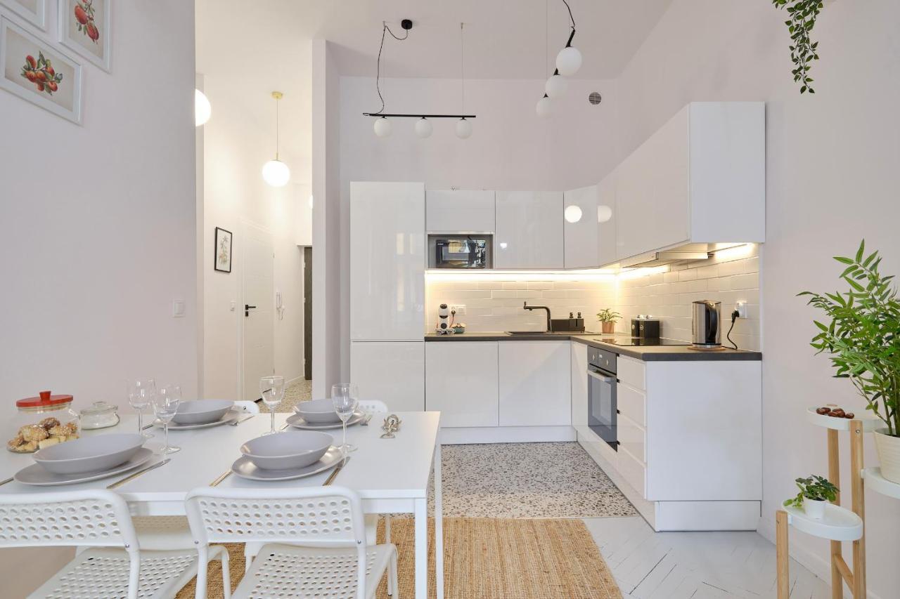 Plac Ratuszowy 50 - Old Town - 2 Sypialnie I Salon イェレニャ・グーラ エクステリア 写真