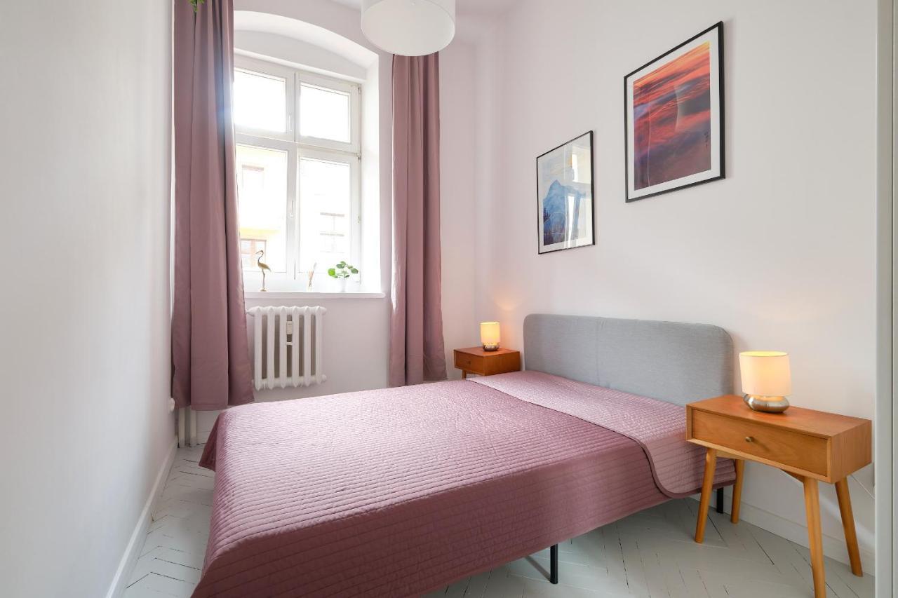 Plac Ratuszowy 50 - Old Town - 2 Sypialnie I Salon イェレニャ・グーラ エクステリア 写真